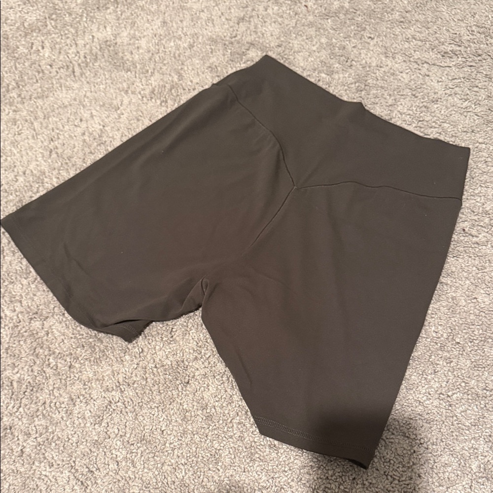 Sunzel 5" High Waisted Biker Shorts